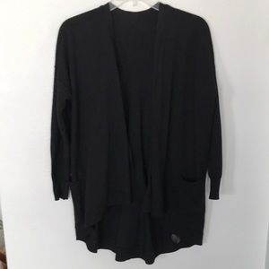 GUESS CARDIGAN SWEATER SIZE XS BLACK EXCELLENT CONDITION NEW WITHOUT TAGS